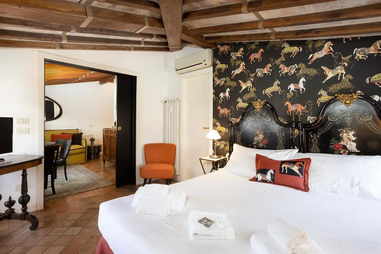 Frattina Apartments Rome